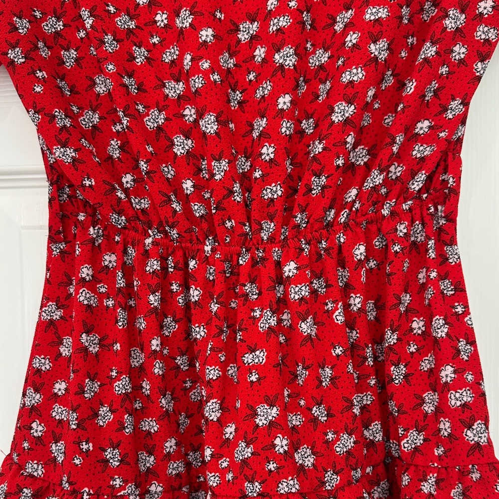 Vibrant Red Floral Mini Dress - Picture 8 of 8